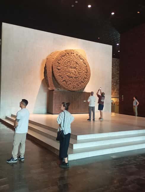 Mexico City: Chapultepec Park and Museums Walking Tour - An Elegant Introduction to Mexico Citys Heart