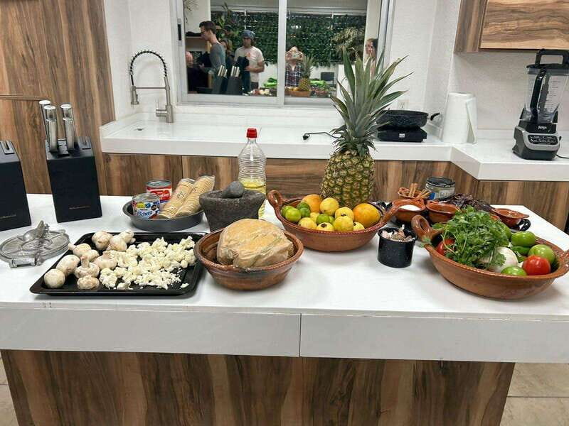 Mexico City: Cooking Class with Chef and Market Tour - Mexico City: Cooking Class with Chef and Market Tour