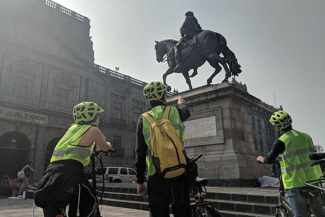 Mexico City Highlights E-Bike Tour With One Foodie Stop - Savor Local Cuisine