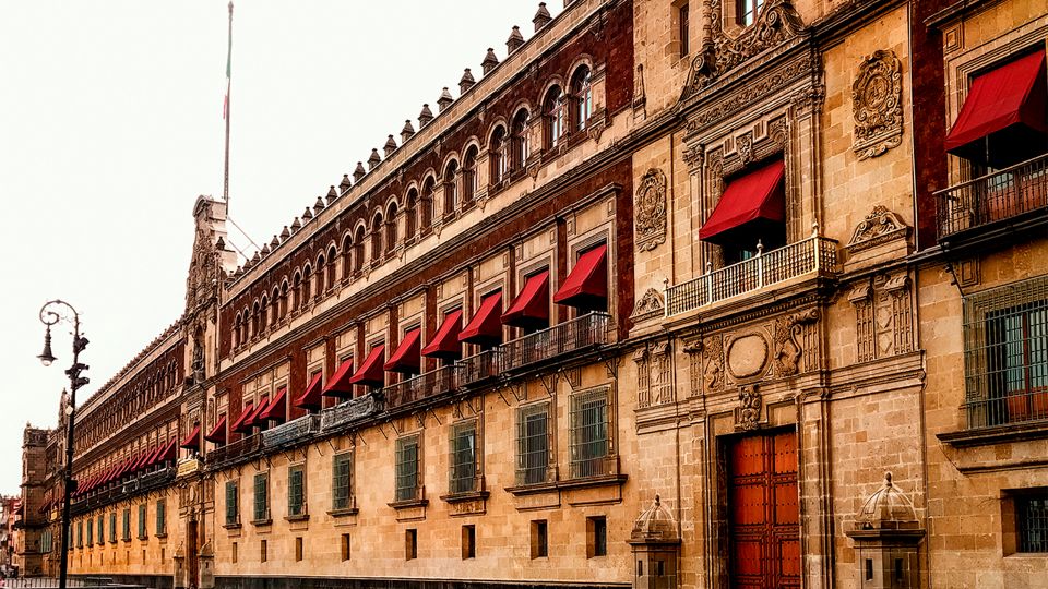 Mexico City: Historic Downtown Walking Tour - Architectural Marvels