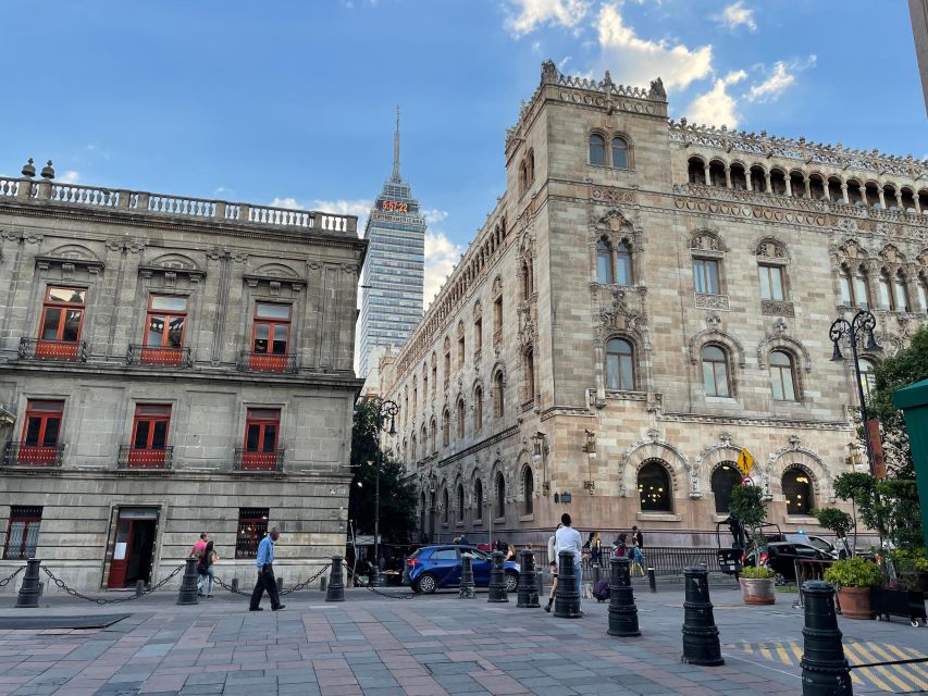 Mexico City: History, Architecture, & Muralism Walking Tour - Murals of National Office