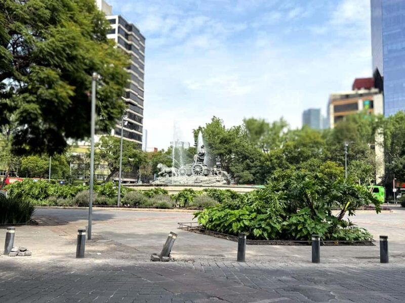 Mexico City: La Roma and La Romita Tuk Tuk Tour - Key Points