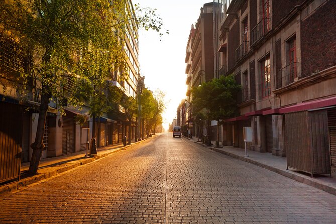 Mexico City Layover Tour: Downtown City Sightseeing - Getting to the Meeting Point