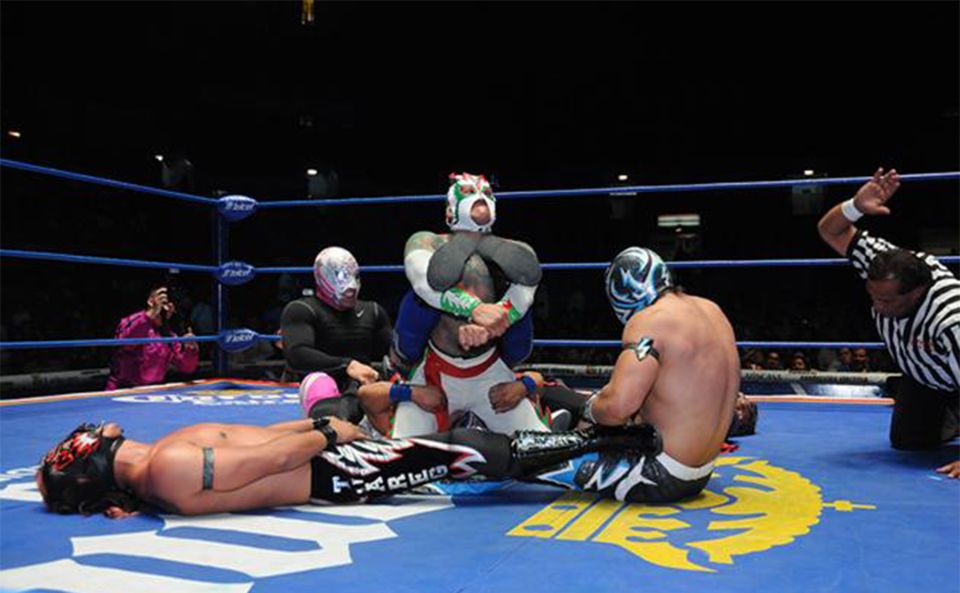 Mexico City: Lucha Libre Show, Mariachi & Tequila - Tequila and Mezcal Tasting