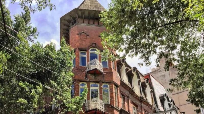 Mexico City: Lucha libre tour with show tickets and coffee tasting - Key Points