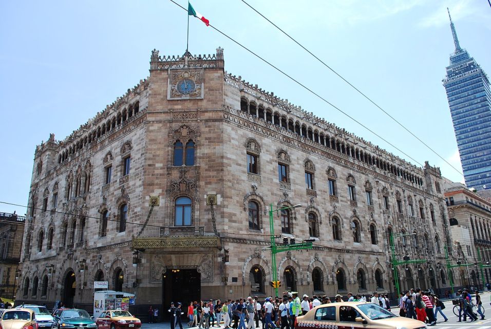 Mexico City Must-see Buildings & Palaces - Architectural Marvels of Palacio De Correos