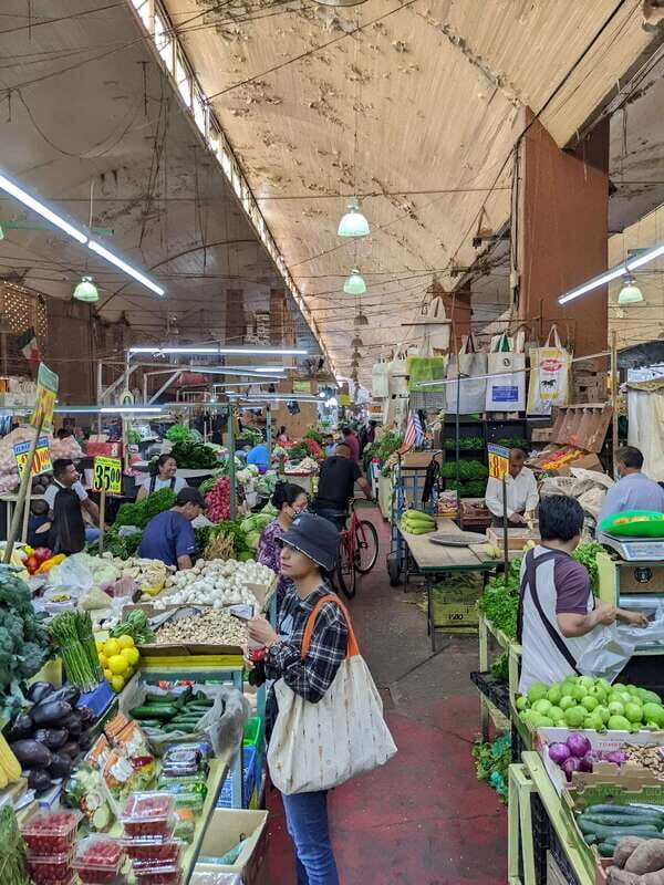 Mexico City: Mystic Markets La Merced & Sonora Culinary Tour - The Guides: The Heart of the Experience