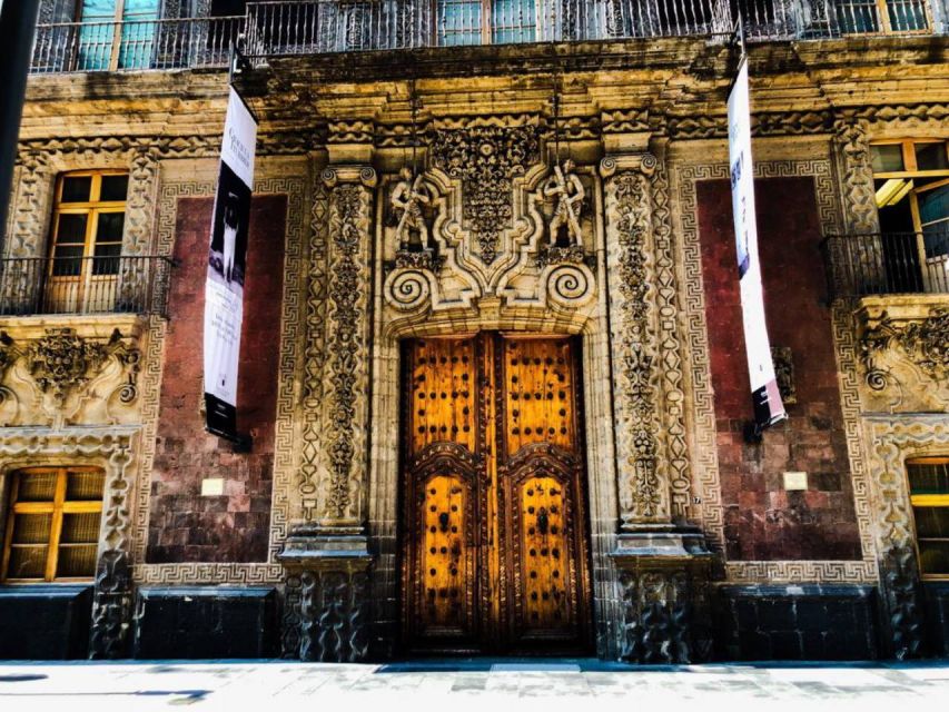 Mexico City: Palaces and Gossip From Colonial Times - Highlights of the Walk