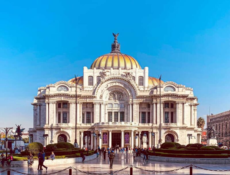 Mexico City: Private City Tour of Identity, History, and Traditions - Dive into Mexico’s Identity and History