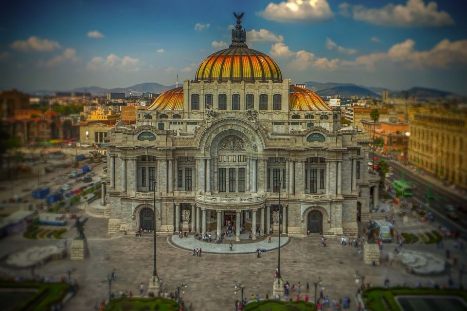 Mexico City: Private Custom Tour With a Local Guide - Dining and Shopping Recommendations