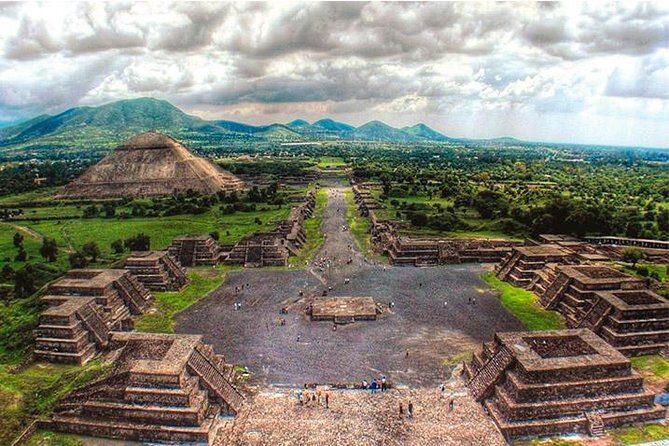 Mexico City Private Tour with Teotihuacan, Murals, Guadalupe Basilica - What We Found Helpful (and Not So Helpful)