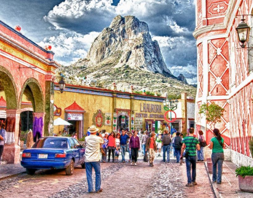 Mexico City Private Wine Tour: Hidden Valley Vineyards - Lunch at Local Restaurant