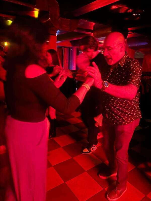 Mexico City: Salsa Dancing Experience - The Group and Logistics