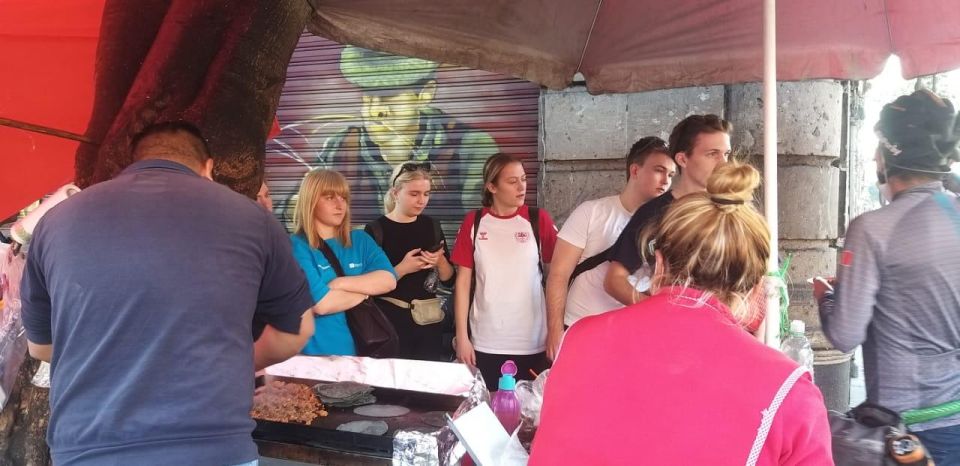 Mexico City: Street Art Bike Tour With Snack - Cultural Insights