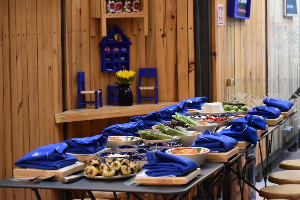 Mexico City: Street Taco Cooking Class & Market Tour - Key Points