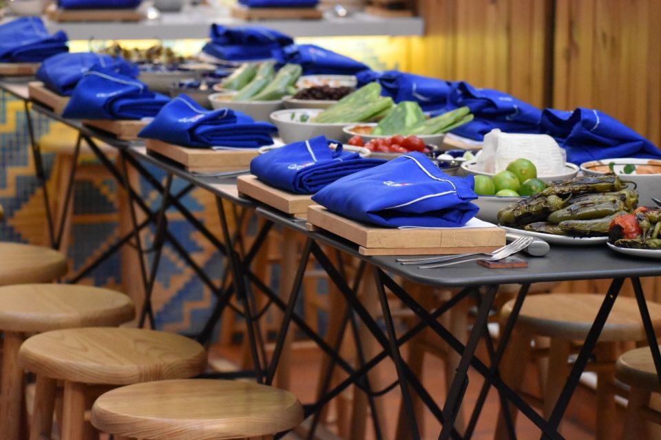 Mexico City: Street Taco Cooking Class & Market Tour - Traditional Mexican Flavors