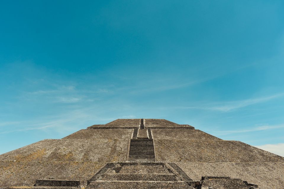 Mexico City: Teotihuacan and Tlatelolco Day Trip by Van - Tlatelolco