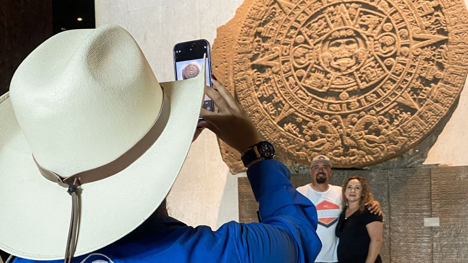 Mexico City: Teotihuacan & Prehispanic Mexico Tour - Downtown Mexico City Walking Tour