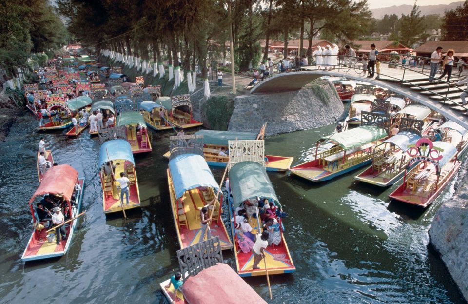 Mexico City: The Magic of Xochimilco & Frida Kahlo Museum - Key Points