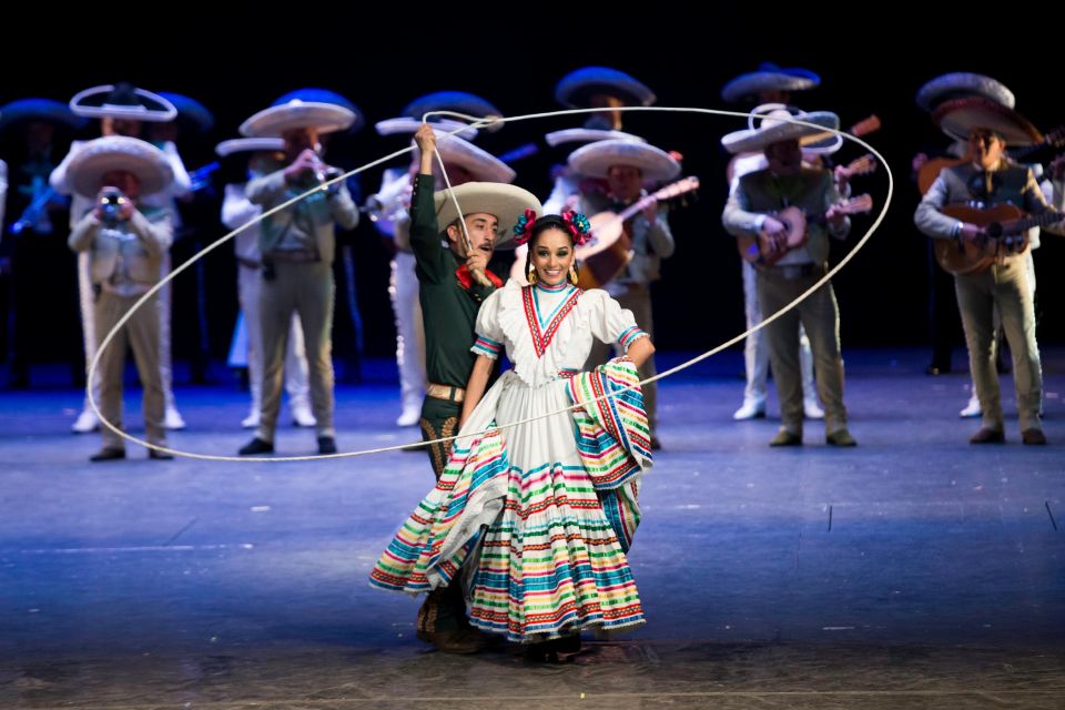Mexico City: Ticket for the National Folkloric Ballet of Mexico - Standard Show or Christmas Special