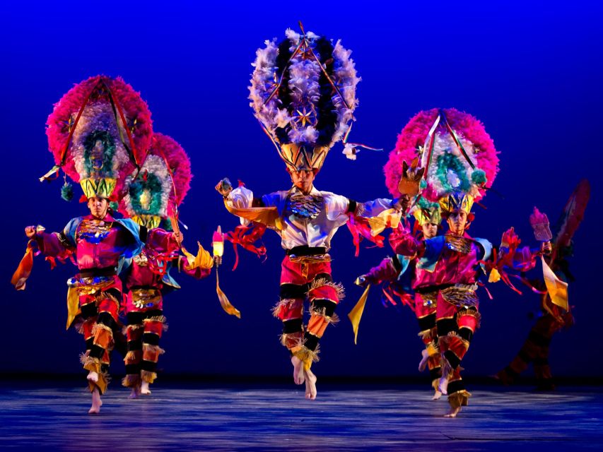 Mexico City: Ticket for the National Folkloric Ballet of Mexico - Location: Palace of Fine Arts