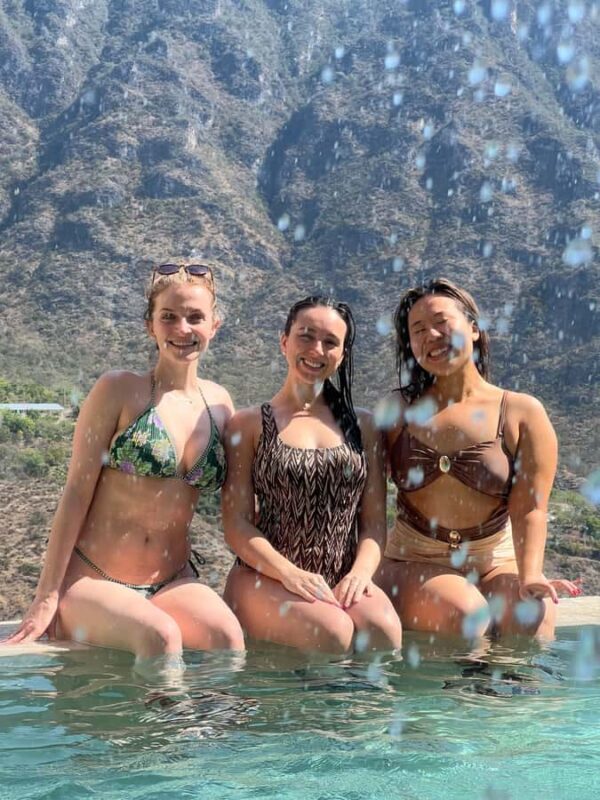 Mexico City: Tolantongo Caves, Hot Springs, and Natural Pools - Why This Tour Offers Good Value