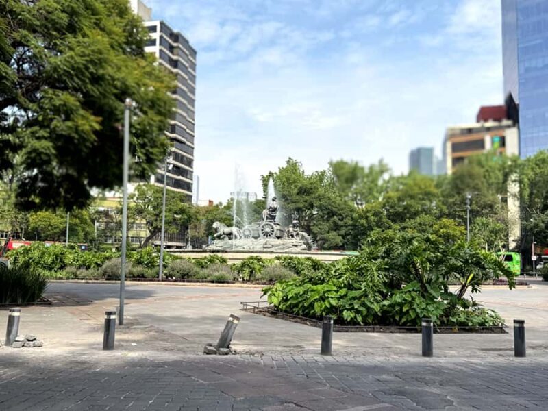 Mexico City: Tuktuk Tour  Roma Condesa - A Closer Look at the Experience