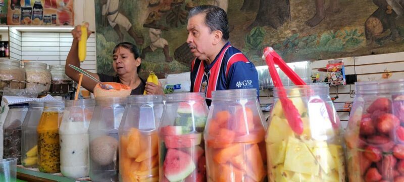 Mexico City: Vegan & Veggie Market Tour with Cooking Lesson - Learning and Cooking: A Hands-On Mexican Experience