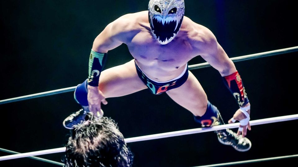Mexico City: Wrestling Show Access & Double Decker Bus Tour - Iconic Wrestling Masks