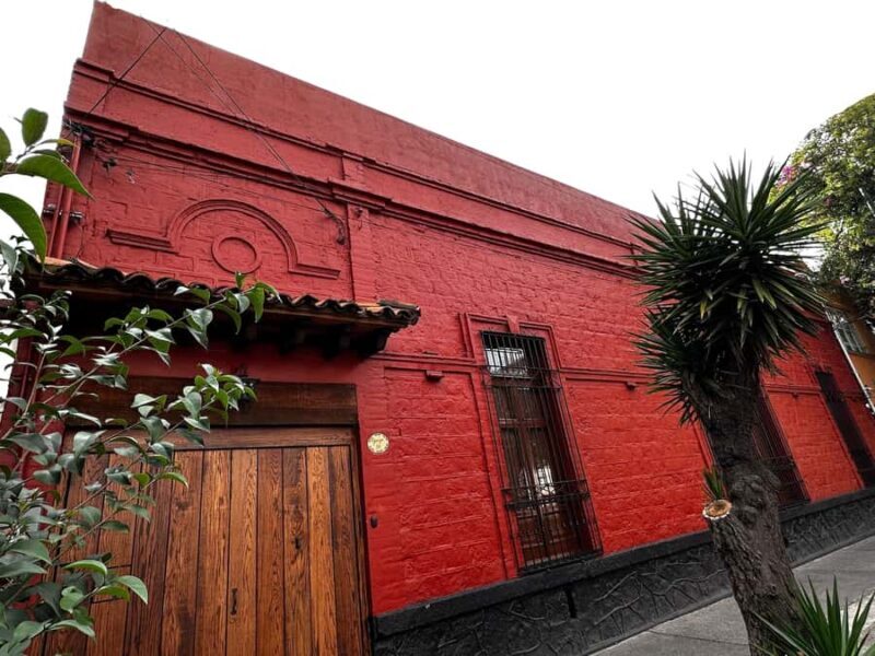 Mexico City: Xochimilco, Coyoacan & Frida Kahlo with Lunch - A Well-Balanced Cultural Feast