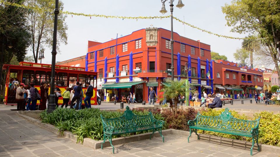 Mexico City: Xochimilco - Coyoacán - UNAM - Included Services