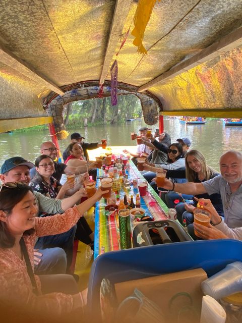 Mexico City: Xochimilco Culture, Party, Food and Drinks. - Flora, Fauna, and Floating Islands