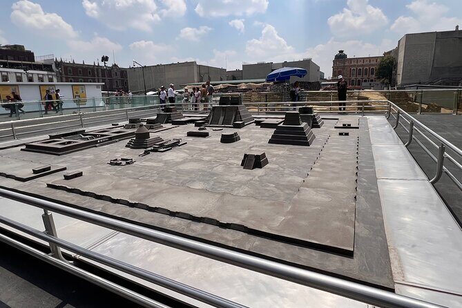 Mexico city's private tour in downtown (with transport) - Who Will Love This Tour?