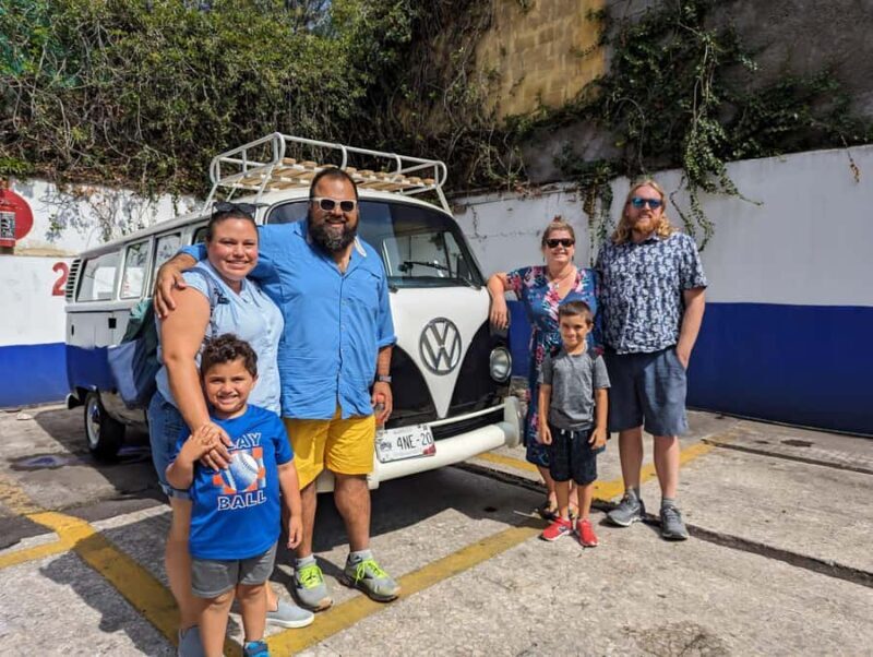 Mexico: Coyoacan & Xochimilco:VW bus, Boat & Brunch - Family - Who This Tour Is Perfect For