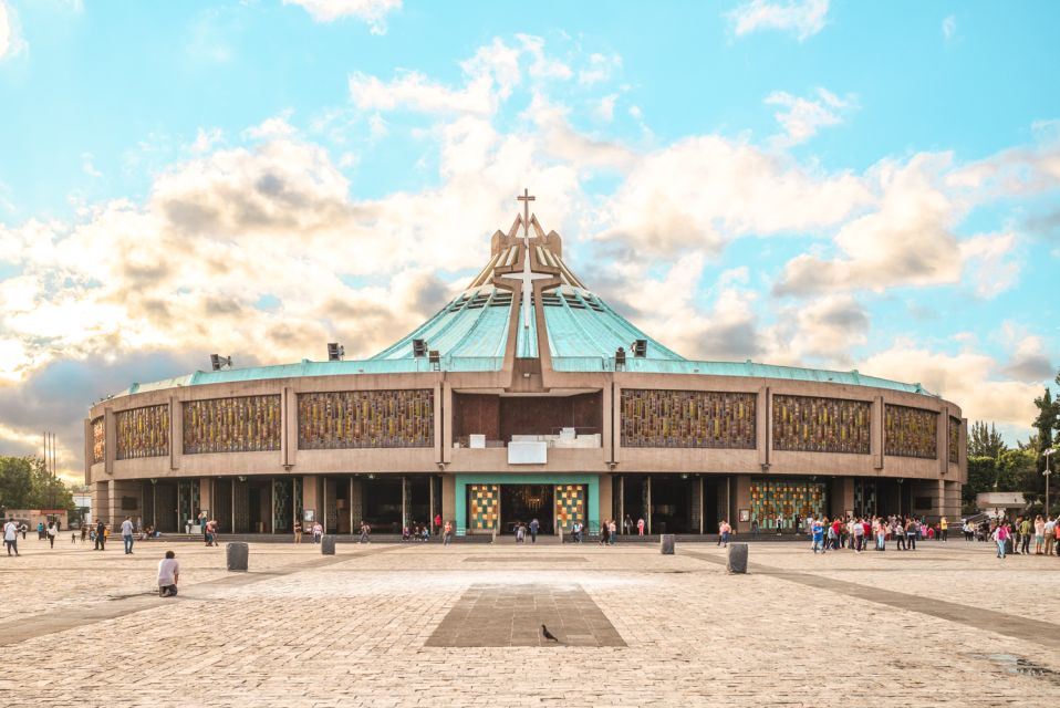 Mexico: Full-Day Teotihuacan & Basilica Guadalupe Tour - Tour Duration and Languages