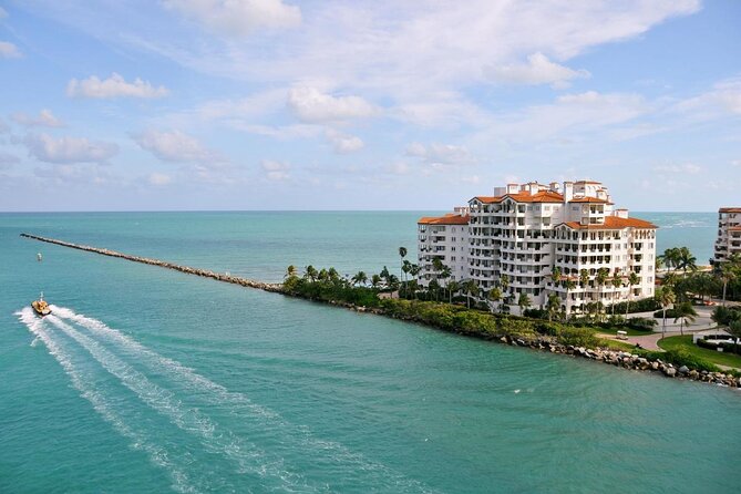 Miami: 1 Day Double Decker & Millionaire Homes 90 Minute Cruise - Key Points