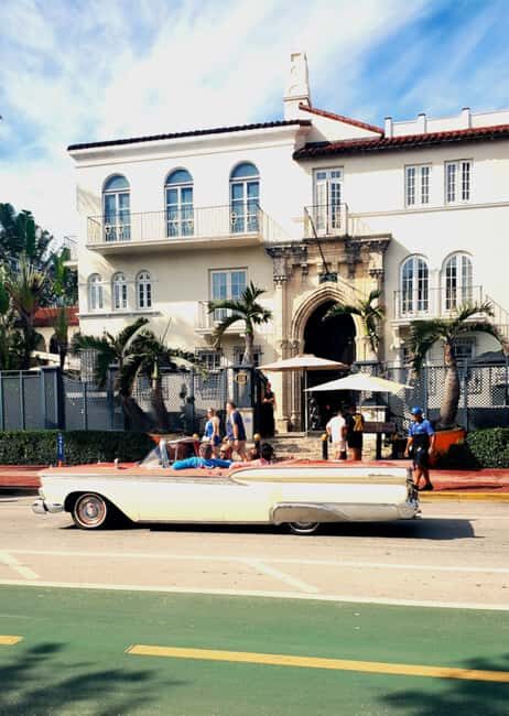 Miami Art Deco Jewels Small Group & Exclusive Access Tour - The Sum Up