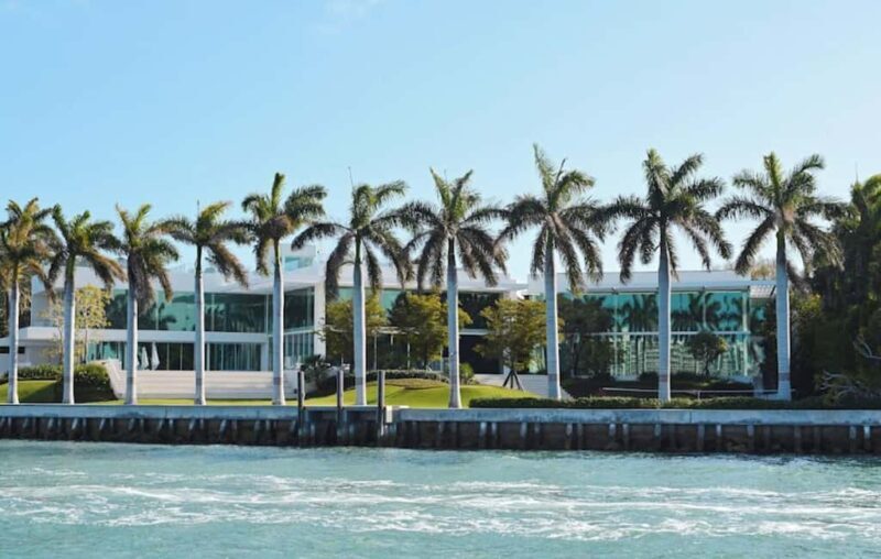 Miami: Biscayne Bay Millionaire's Homes Sightseeing Cruise - Final Thoughts: Who Should Consider This Tour?