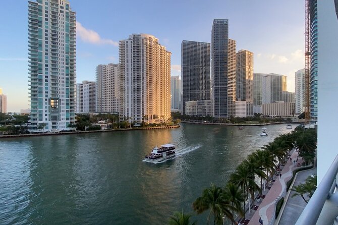Miami: Biscayne Bay Star Island Sightseeing Cruise+Miami Skyline - What to Expect on the Cruise