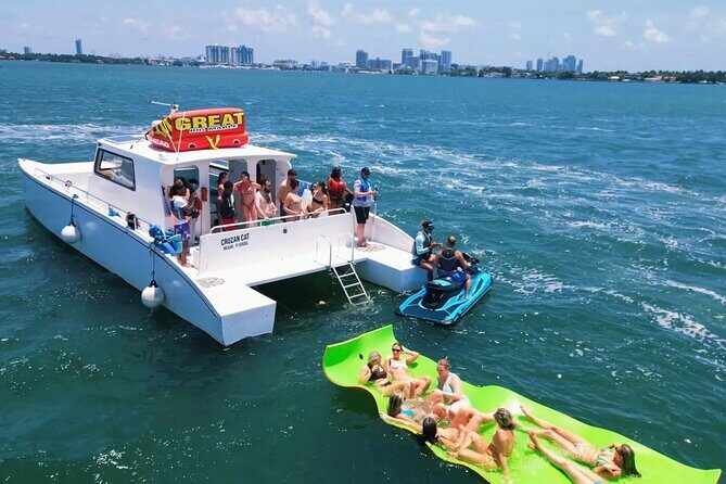 Miami Catamaran & Watersports: Jet Ski, Banana Boat & Drinks - An Overview of the Miami Water Adventure