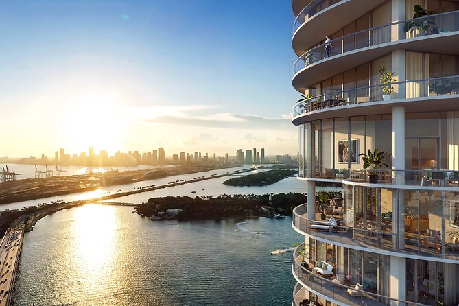 Miami Celebrity Homes Tour in Private Car - Whats Included in the Tour