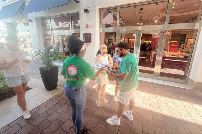 Miami City Tour with Free Souvenir Photo 5 in 1 Experience - FAQs