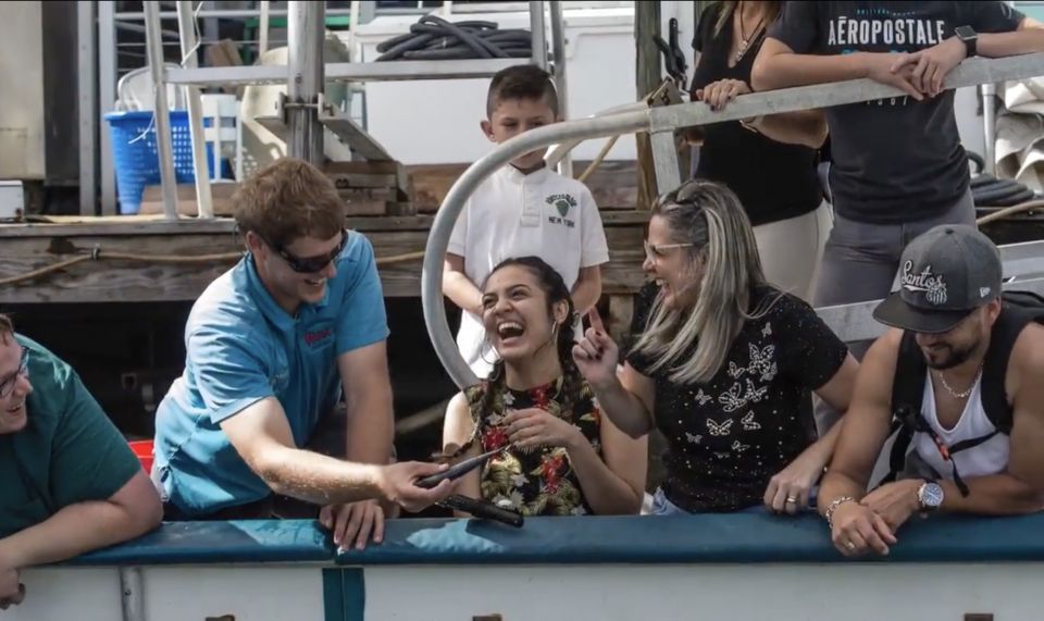 Miami: Giant Fish Feeding Experience - Frequently Asked Questions