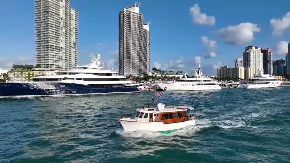 Miami: History of Miami Vintage Yacht Cruise - Collaboration of Julia Tuttle and Henry Flagler