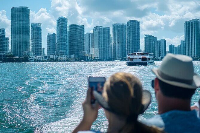 Miami Insider: Small Group City Tour with Optional Boat Cruise - Key Points