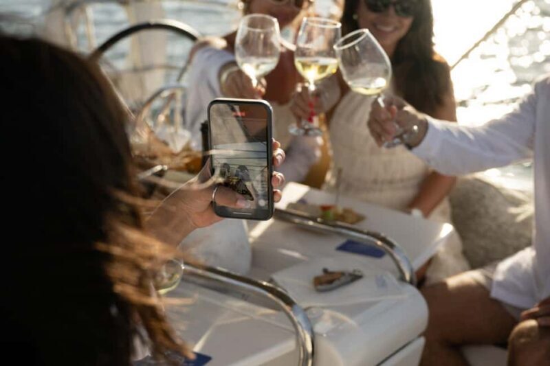 Miami: Intimate Unique Wine Tasting Sailing Experience - Who Is This Tour Perfect For?