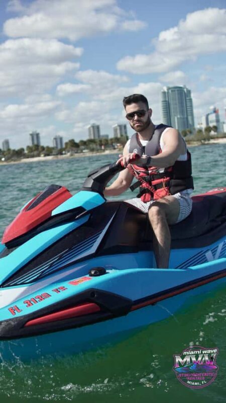 Miami: Jet Ski Rental with Scenic Boat Ride - Key Points