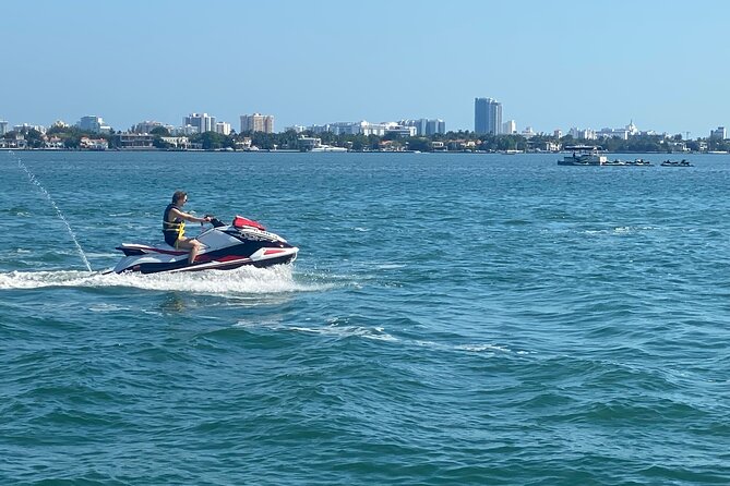 Miami: Jetski Tour of Millionaire Homes - Meeting Point and Check-in