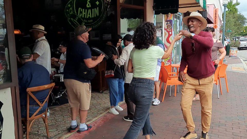 Miami: Little Havana Cuban Food and Culture Walking Tour - Taste Cuban Favorite Foods