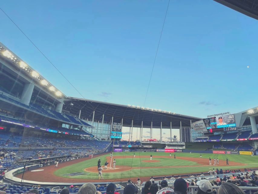 Miami: Miami Marlins Baseball Game Ticket at Loandepot Park - Accessibility Information